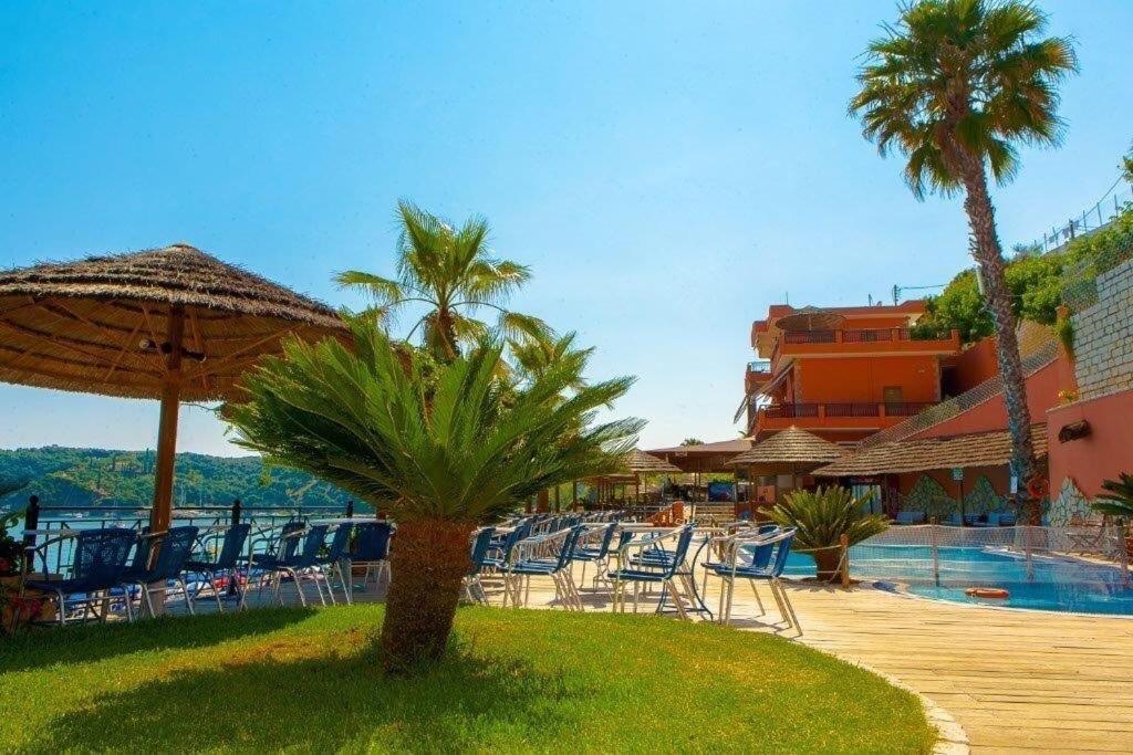 Vekios Club Aparthotel Parga Exterior photo